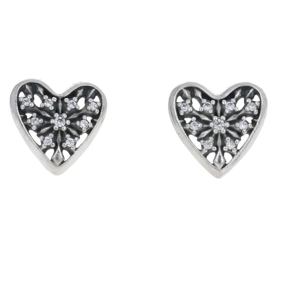 PANDORA | Hearts of Winter Snowflake Earrings (Discontinued) | Preloved - Picture 11 of 13